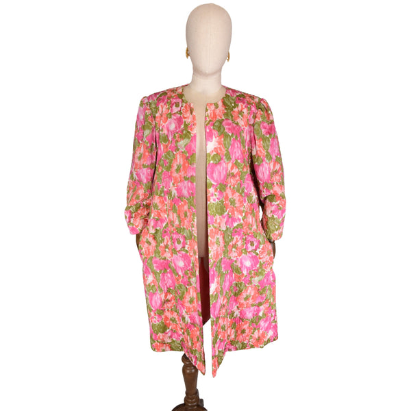 VINTAGE 1970s Felisa-Jose Luis Floral coat, high couture silk lined evening coat.