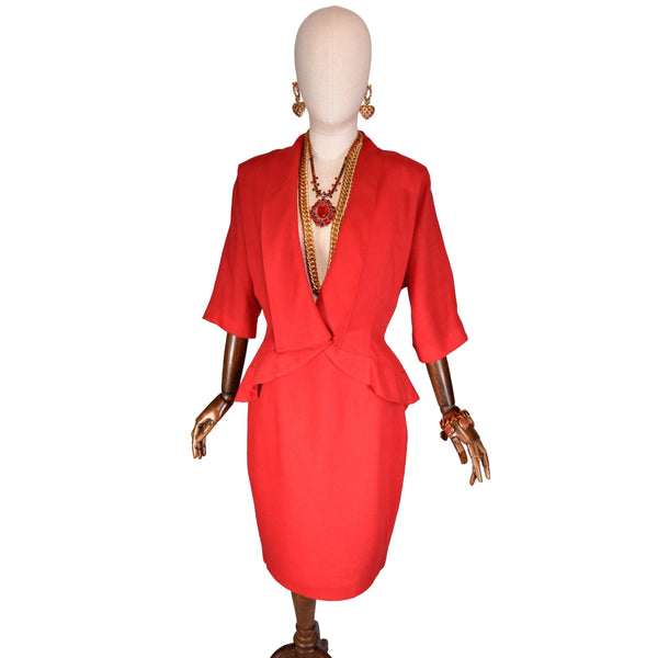 VICTORIO & LUCCHINO vintage 1980s skirt suit - Red Linen Tailleur tailleur, two-piece set tailleur, solid color, made in Spain