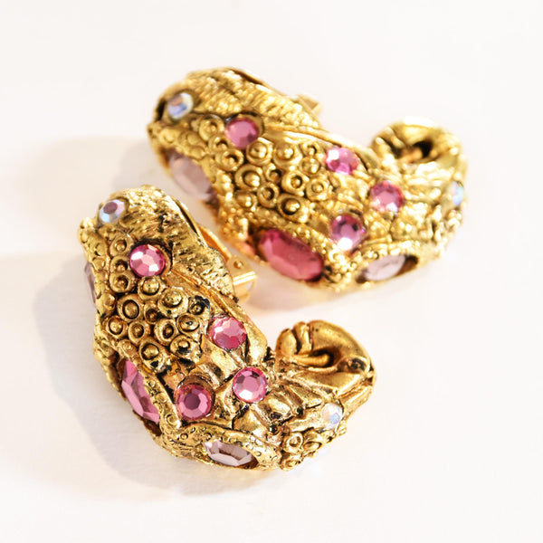 VINTAGE &#39;80s earrings, brutalist clip on earrings with pink stones, gold tone 1980s resin earrings, statement vintage jewelry.